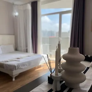  Апартаменты Sea Towers Lux 17-05